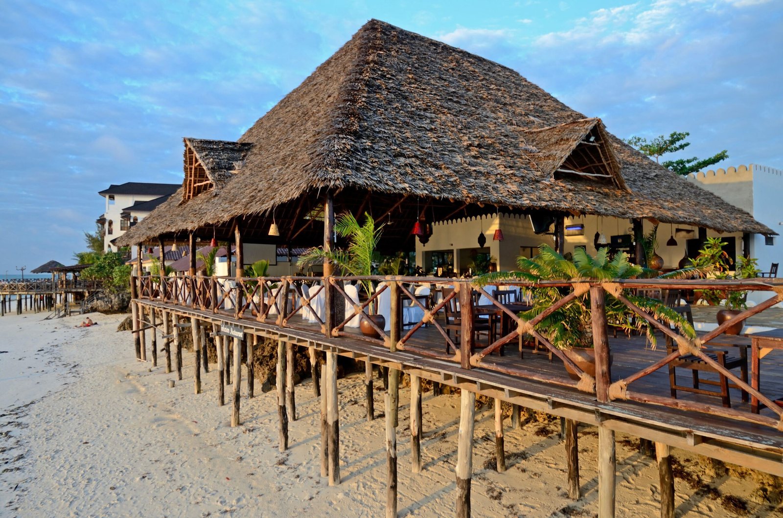 nungwi-hotels-amaan-beach-bungalows.